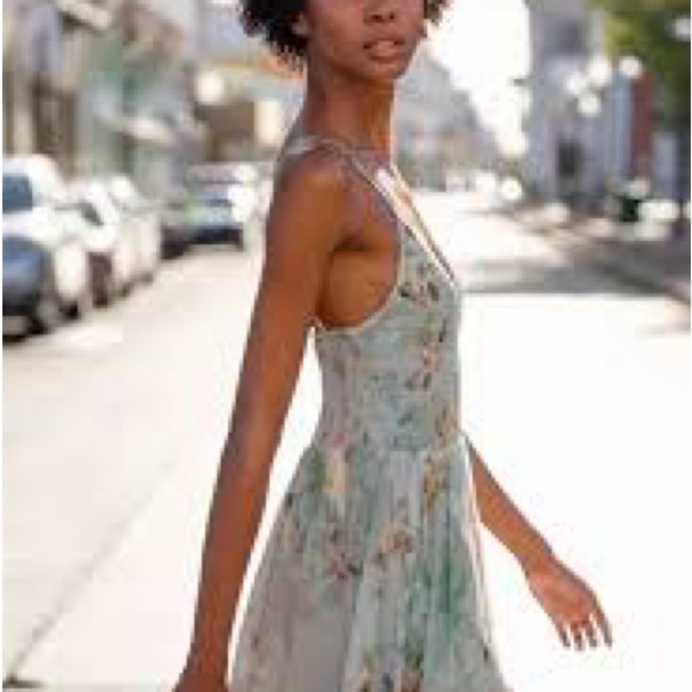 Blue Tiered Maxi Sundress with Spaghetti Straps for Wedding Guest - Picture 3 of 4
